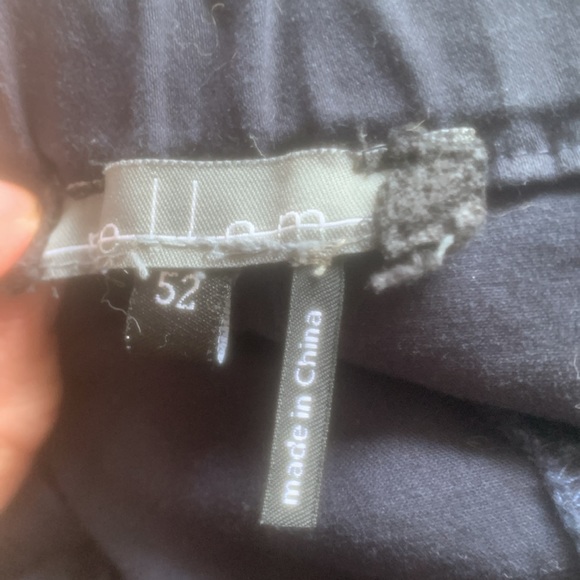 Navy blue capri pants, XL - Picture 12 of 12